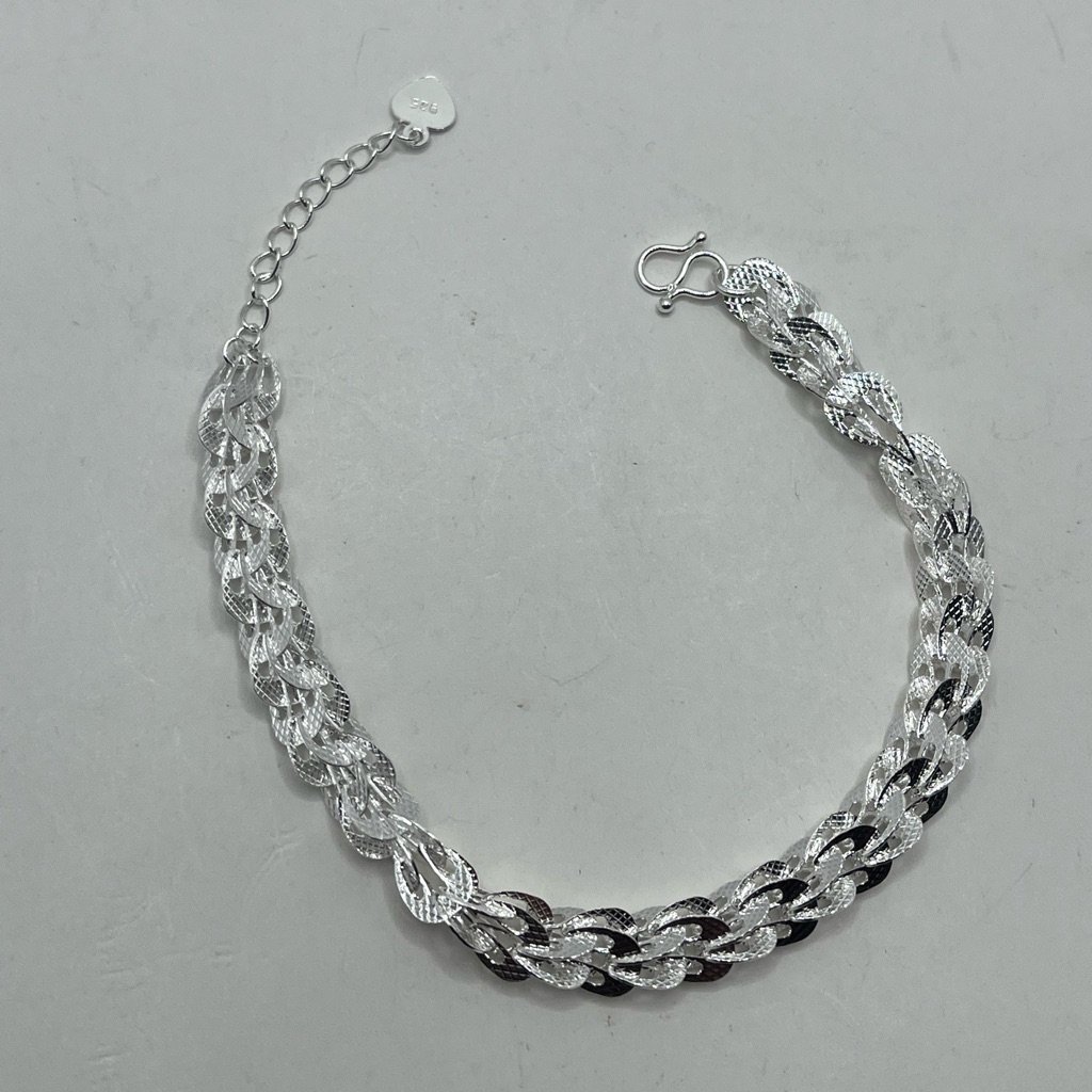 Silver Plated Elegant Silver Chain Bracelet
